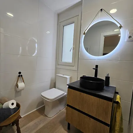 Tati Homes - Ruiz Zorrilla 2,5 Apartman *