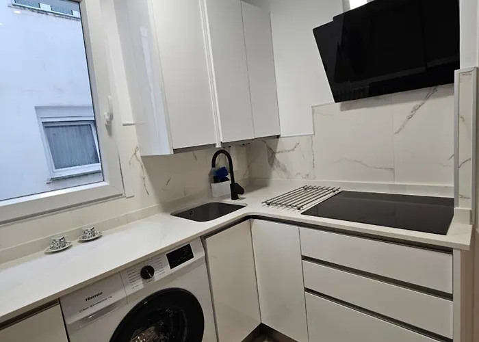 Apartmán Tati Homes - Ruiz Zorrilla 2,5 *