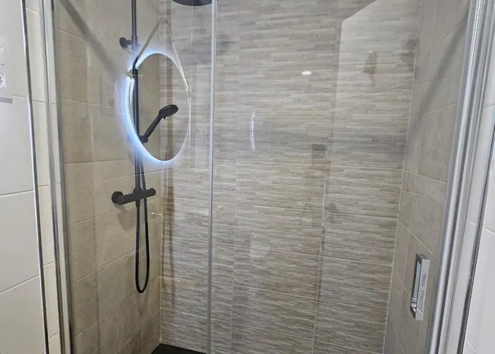 Tati Homes - Ruiz Zorrilla 2,5 桑坦德