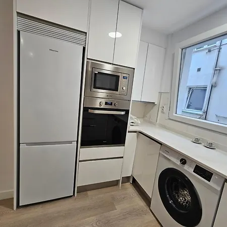 Tati Homes - Ruiz Zorrilla 2,5 * Santander